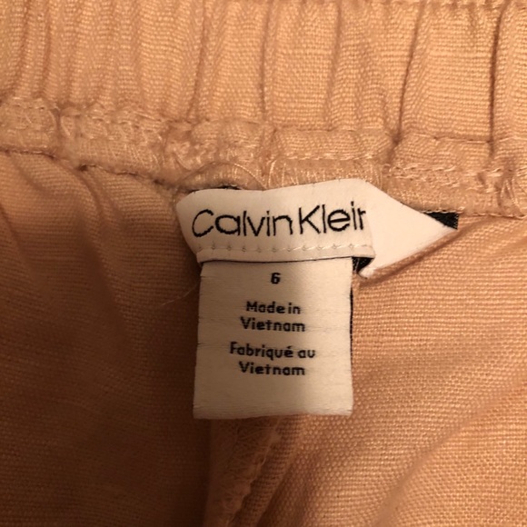 Shorts - Picture 2 of 2